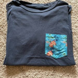 Reef short sleeved pocket tee, large